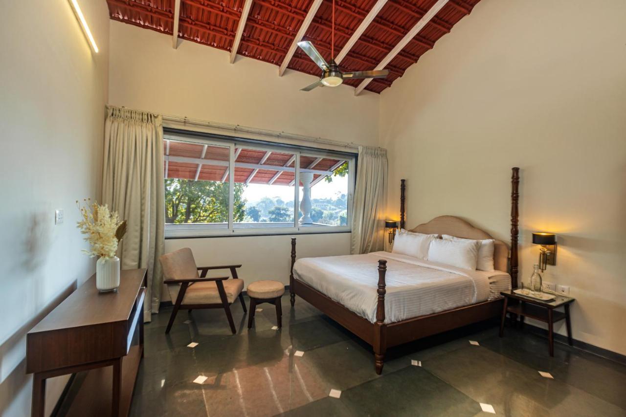 Saffronstays Mariposa By The River Montana, Karjat Eksteriør bilde