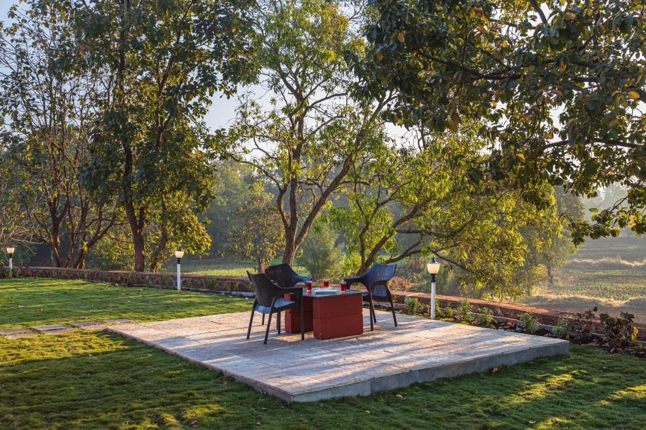 Saffronstays Mariposa By The River Montana, Karjat Eksteriør bilde